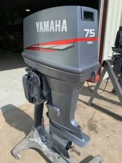 Yamaha E75BMHL 2-Stroke Outboard Motor